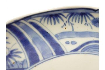 江戸期　大明成化年製　古伊万里　染付　松竹梅文　7寸皿　約21cm　おめでたい吉祥文様を敷き詰めた皿2枚セット(七寸、和食器、和皿)(R-061869)