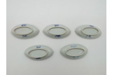 染付　楕円　菊形　花?図　3.6寸皿　約11　上品なフォルムが食卓のアクセントになる小皿5枚セット(三寸六分、和皿、変形皿、和食器)(R-061873)