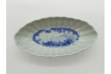 染付　楕円　菊形　花?図　3.6寸皿　約11　上品なフォルムが食卓のアクセントになる小皿5枚セット(三寸六分、和皿、変形皿、和食器)(R-061873)