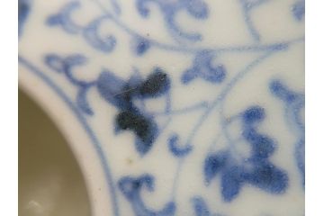 古伊万里　染付　全面　花唐草文　全面に花唐草の絵付けがされた可憐な盃台(懐石道具、唾壺)(R-061874)