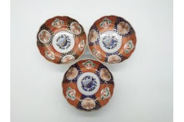 明治期　伊万里焼　錦手　金襴手　染錦　二重角富　金彩　色絵　桃図　5.8寸皿　約17.5cm　煌びやかで豪華な絵付けの深皿3枚セット(五寸八分、和皿、中皿、和食器)(R-061879)