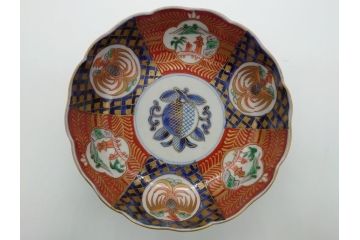 明治期　伊万里焼　錦手　金襴手　染錦　二重角富　金彩　色絵　桃図　5.8寸皿　約17.5cm　煌びやかで豪華な絵付けの深皿3枚セット(五寸八分、和皿、中皿、和食器)(R-061880)