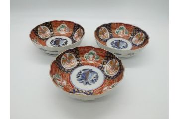 明治期　伊万里焼　錦手　金襴手　染錦　二重角富　金彩　色絵　桃図　5.8寸皿　約17.5cm　煌びやかで豪華な絵付けの深皿3枚セット(五寸八分、和皿、中皿、和食器)(R-061881)