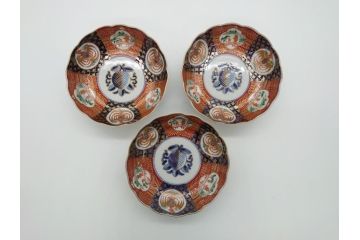 明治期　伊万里焼　錦手　金襴手　染錦　二重角富　金彩　色絵　桃図　5.8寸皿　約17.5cm　煌びやかで豪華な絵付けの深皿3枚セット(五寸八分、和皿、中皿、和食器)(R-061881)