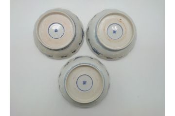 明治期　伊万里焼　錦手　金襴手　染錦　二重角富　金彩　色絵　桃図　5.8寸皿　約17.5cm　煌びやかで豪華な絵付けの深皿3枚セット(五寸八分、和皿、中皿、和食器)(R-061881)