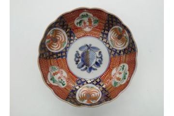 明治期　伊万里焼　錦手　金襴手　染錦　二重角富　金彩　色絵　桃図　5.8寸皿　約17.5cm　煌びやかで豪華な絵付けの深皿3枚セット(五寸八分、和皿、中皿、和食器)(R-061881)