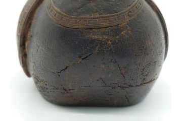 李朝?　木彫り　経年により質感に深みを増した愛らしい鴨のデコイ(置き物、置物、模型、ディスプレイ、インテリア)(R-061886)