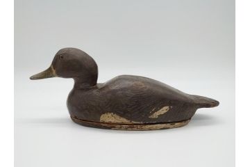 つぶらな瞳が可愛らしい木製デコイ2羽セット(鴨、つがい、置物、置き物、模型、ディスプレイ、インテリア)(R-061888)
