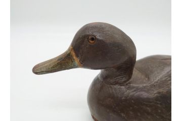 つぶらな瞳が可愛らしい木製デコイ2羽セット(鴨、つがい、置物、置き物、模型、ディスプレイ、インテリア)(R-061888)