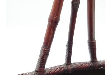 竹旬斎　在銘　竹細工　使い込むほどに深みが出る美しい編み目の竹花籠(花入れ、花器、竹編、竹工芸、竹籠)(R-061889)