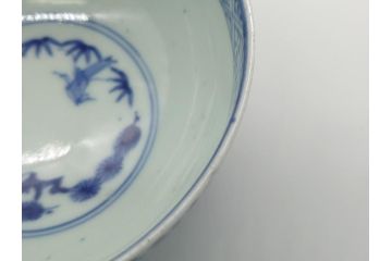 幕末〜明治　古伊万里　染付　蛸唐草文　松竹梅　爽やかな藍色の総蛸唐草文様が魅力の蓋付き茶碗(蓋碗、和食器)(R-061891)