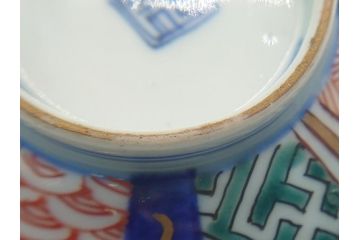 明治期　色絵　麒麟・獅子の図　特別感を演出する彩り豊かな蓋付き茶碗2点セット(蓋碗、和食器)(R-061892)