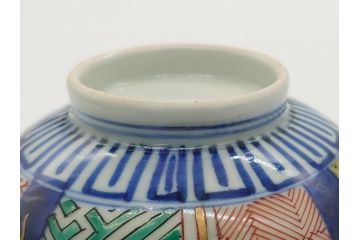 明治期　色絵　麒麟・獅子の図　特別感を演出する彩り豊かな蓋付き茶碗2点セット(蓋碗、和食器)(R-061892)