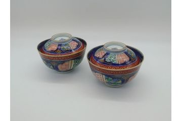 明治期　色絵　麒麟・獅子の図　特別感を演出する彩り豊かな蓋付き茶碗2点セット(蓋碗、和食器)(R-061893)