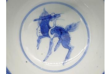 明治期　色絵　麒麟・獅子の図　特別感を演出する彩り豊かな蓋付き茶碗2点セット(蓋碗、和食器)(R-061893)