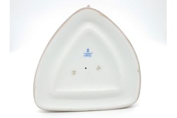 リヤドロ　LLADRO　輝く時　艶めかしく気品漂う女性のフィギュリン(箱なし、陶器人形、置物、オブジェ)(定価181,500円)(R-061896)