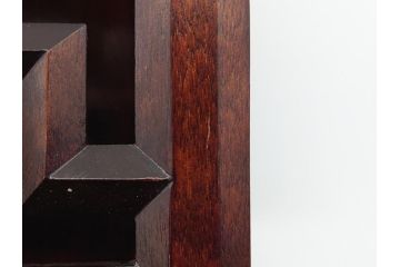 松本民芸家具　透かし彫り　職人技が光るデザインの卍型状差(ウォールラック、レターラック、状差し)(R-061903)