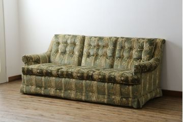 中古　美品　DREXEL HERITAGE(ドレクセルヘリテイジ)　クラシカルな雰囲気を醸し出す3人掛けソファ(三人掛けソファ、3P)(R-061906)