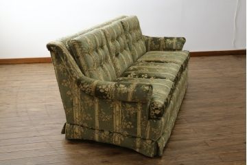 中古　美品　DREXEL HERITAGE(ドレクセルヘリテイジ)　クラシカルな雰囲気を醸し出す3人掛けソファ(三人掛けソファ、3P)(R-061906)