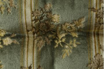 中古　美品　DREXEL HERITAGE(ドレクセルヘリテイジ)　クラシカルな雰囲気を醸し出す3人掛けソファ(三人掛けソファ、3P)(R-061906)