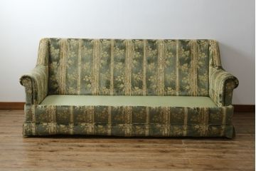中古　美品　DREXEL HERITAGE(ドレクセルヘリテイジ)　クラシカルな雰囲気を醸し出す3人掛けソファ(三人掛けソファ、3P)(R-061906)