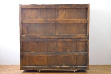 和製アンティーク 漆塗り 前面欅(ケヤキ)材 上質な空間を演出する六尺サイズの収納箪笥キャビネット(夜具箪笥、水屋箪笥、布団箪笥、食器棚、戸棚、収納棚、引き出し)(R-061907)