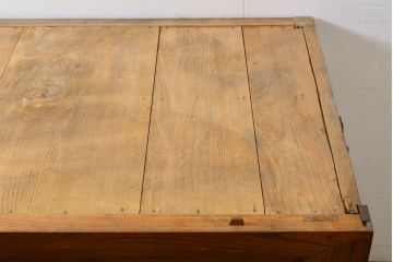 和製アンティーク 漆塗り 前面欅(ケヤキ)材 上質な空間を演出する六尺サイズの収納箪笥サイドボード(夜具箪笥、水屋箪笥、布団箪笥、引き出し、サイドチェスト)(R-061909)