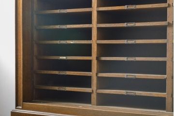 和製アンティーク　激レア!　昭和中期　幅3メートルの特大キャビネット(書棚、本棚、収納棚)(R-061917)