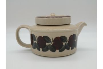 ARABIA FINLAND　Ruija(ルイージャ)　Ulla Procope(ウラ・プロコッペ)　優しさと温かみある絵付けが印象的なティーポット&クリーマー&シュガーポット(アラビア、フィンランド、Sモデル、ミルクジャグ、北欧食器)(R-061926)