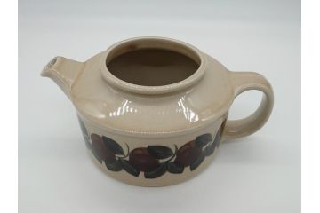 ARABIA FINLAND　Ruija(ルイージャ)　Ulla Procope(ウラ・プロコッペ)　優しさと温かみある絵付けが印象的なティーポット&クリーマー&シュガーポット(アラビア、フィンランド、Sモデル、ミルクジャグ、北欧食器)(R-061926)