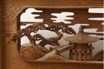 アンティーク建具　松　力強い存在感を放つ彫刻欄間1枚(明かり取り、明り取り)(R-061954)