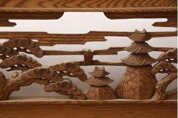 アンティーク建具　松　力強い存在感を放つ彫刻欄間1枚(明かり取り、明り取り)(R-061954)