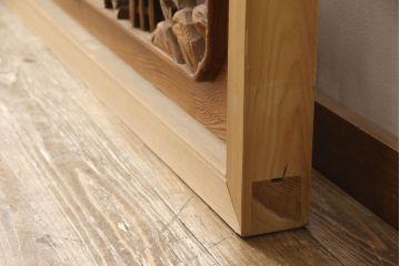 アンティーク建具　松　力強い存在感を放つ彫刻欄間1枚(明かり取り、明り取り)(R-061954)