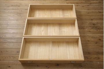 中古　最高級　伝統工芸士　中山昌二作　かくし付き　凛とした佇まいが気品を感じさせる加茂総桐箪笥(大丸、四方丸、桐たんす、着物箪笥、衣装タンス、和タンス)(定価約240万)(R-061956)