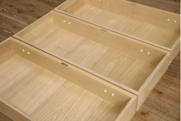 中古　最高級　伝統工芸士　中山昌二作　かくし付き　凛とした佇まいが気品を感じさせる加茂総桐箪笥(大丸、四方丸、桐たんす、着物箪笥、衣装タンス、和タンス)(定価約240万)(R-061956)