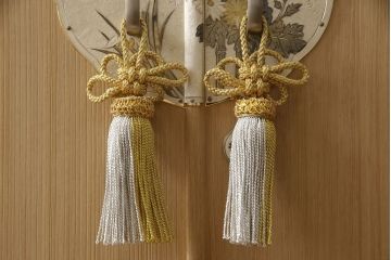 中古　最高級　伝統工芸士　中山昌二作　かくし付き　凛とした佇まいが気品を感じさせる加茂総桐箪笥(大丸、四方丸、桐たんす、着物箪笥、衣装タンス、和タンス)(定価約240万)(R-061956)