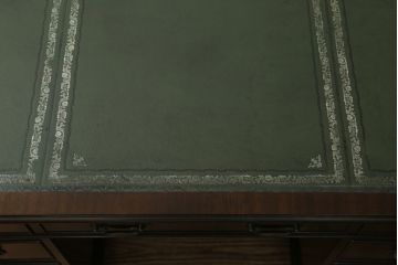 イギリスビンテージ　ロスジョン(ROSJOHN)　脚部まで凝ったデザインが高級感を醸し出すデスク(在宅用、ワークデスク、在宅ワーク用、両袖机、オフィスデスク、ヴィンテージ)(R-061957)