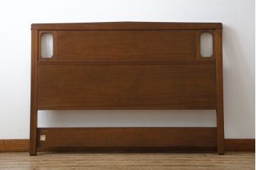 中古　DREXEL HERITAGE(ドレクセルヘリテイジ)　Triune(トライユン)　落ち着いた雰囲気づくりを叶えるベッド(セミダブル)(R-061962)