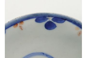 平戸焼　小柿製　色絵　染付　二つ巴紋　6寸皿　約18.5cm　縁起の良いひょうたん型のフォルムが印象的な変形皿(六寸、共箱付き、松竹梅、三川内焼、和食器、和皿)(R-061963)