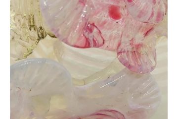 西洋アンティーク　ヴァセリンガラス　ウラン　繊細で華やかな装飾が目を惹く花瓶(花器、花入、フラワーベース、ワセリンガラス、木箱付き)(R061964)