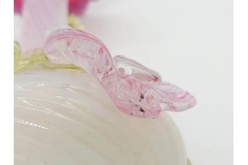 西洋アンティーク　ヴァセリンガラス　ウラン　繊細で華やかな装飾が目を惹く花瓶(花器、花入、フラワーベース、ワセリンガラス、木箱付き)(R061964)