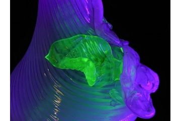 西洋アンティーク　ヴァセリンガラス　ウラン　繊細で華やかな装飾が目を惹く花瓶(花器、花入、フラワーベース、ワセリンガラス、木箱付き)(R061964)