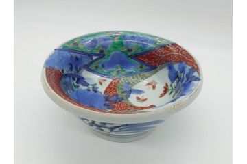 江戸期　古伊万里　色絵　染付　花蝶図　7.3寸皿　約22cm　優雅に舞う藍色の蝶が上品かつ涼し気な深鉢(七寸三分、深皿、和食器、和皿)(R-061978)