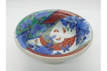 江戸期　古伊万里　色絵　染付　花蝶図　7.3寸皿　約22cm　優雅に舞う藍色の蝶が上品かつ涼し気な深鉢(七寸三分、深皿、和食器、和皿)(R-061978)