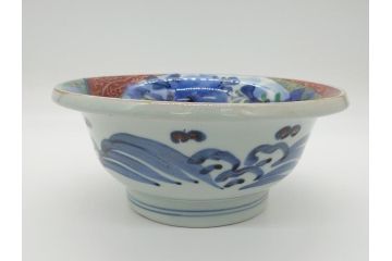 江戸期　古伊万里　色絵　染付　花蝶図　7.3寸皿　約22cm　優雅に舞う藍色の蝶が上品かつ涼し気な深鉢(七寸三分、深皿、和食器、和皿)(R-061978)