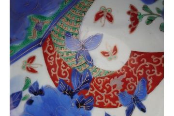 江戸期　古伊万里　色絵　染付　花蝶図　7.3寸皿　約22cm　優雅に舞う藍色の蝶が上品かつ涼し気な深鉢(七寸三分、深皿、和食器、和皿)(R-061978)
