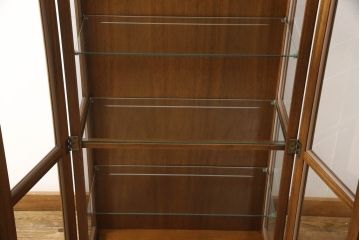 中古　DREXEL HERITAGE(ドレクセルヘリテイジ)　クラシカルな佇まいが魅力のキュリオケース(飾り棚、ガラスケース、ショーケース、キャビネット、陳列棚)(定価約62万円)(R-061986)