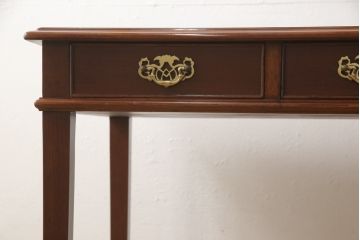 中古　美品　スペイン高級家具　トーマスカバレロ(TOMAS CABALLERO)　クラシカルな佇まいが美しいレザートップデスク(ワークデスク、在宅用、在宅ワーク)(R-061993)
