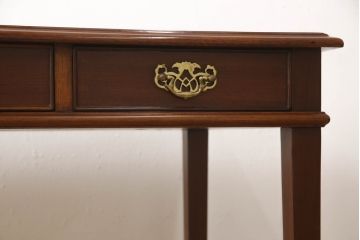 中古　美品　スペイン高級家具　トーマスカバレロ(TOMAS CABALLERO)　クラシカルな佇まいが美しいレザートップデスク(ワークデスク、在宅用、在宅ワーク)(R-061993)