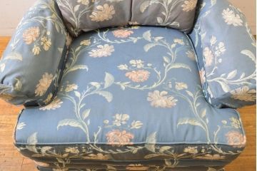 中古　DREXEL HERITAGE(ドレクセルヘリテイジ)　クラシカルな雰囲気を醸し出す1人掛けソファ(一人掛けソファ、アームソファ、1P)(R-061996)